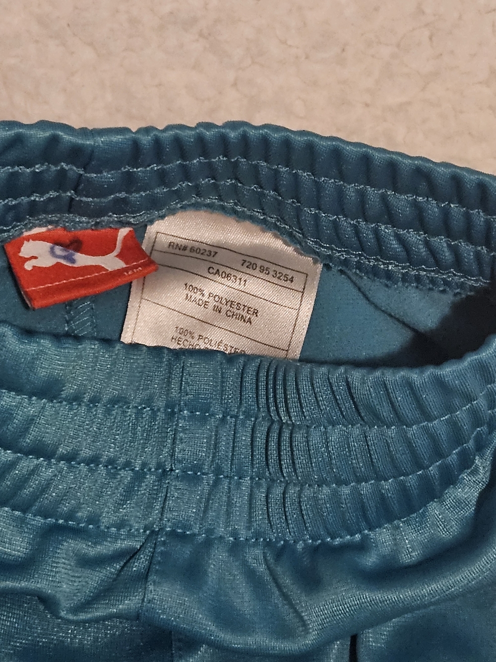 Puma Lifestyle 2-piece Warm-Up Suit Zippered Jacket/Pants for 12 months - Picture 4 of 4